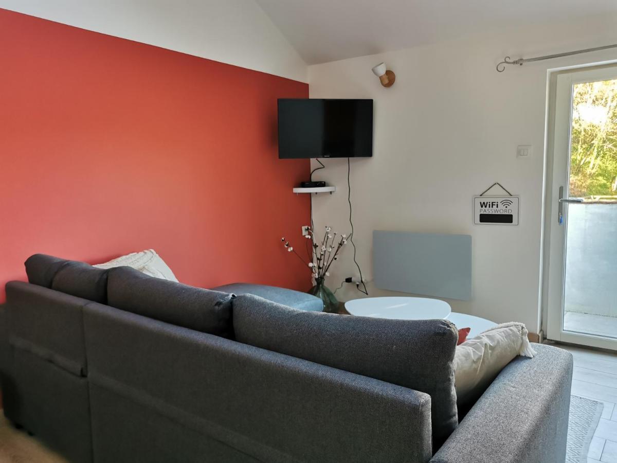 Bed and Breakfast Les Lits De L'Arz Malansac Esterno foto