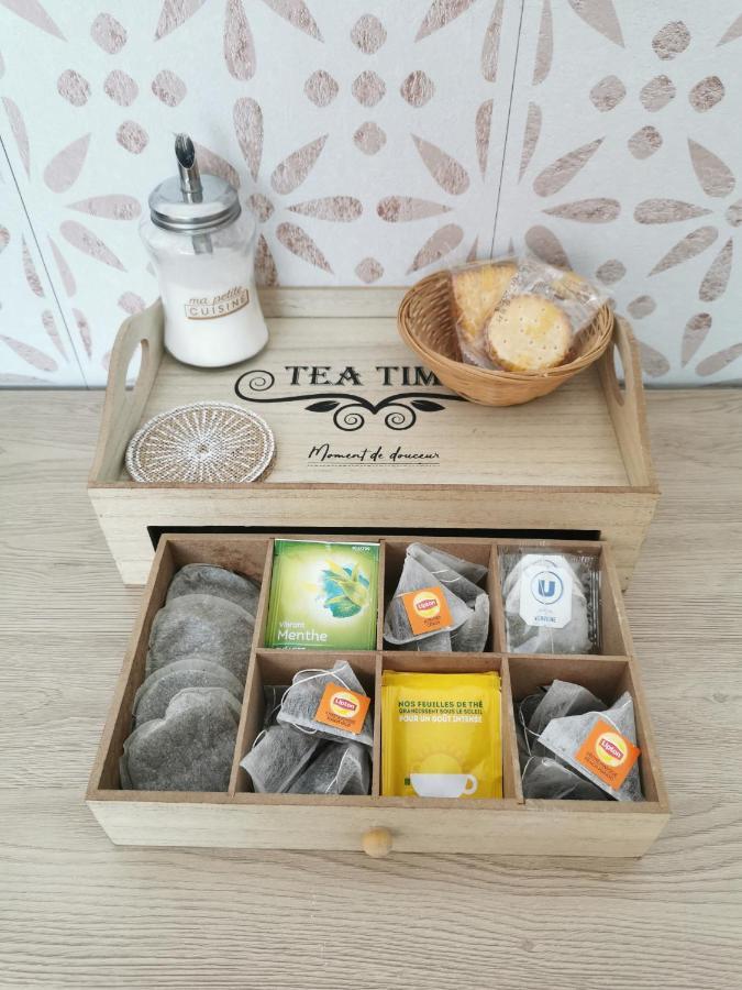 Bed and Breakfast Les Lits De L'Arz Malansac Esterno foto