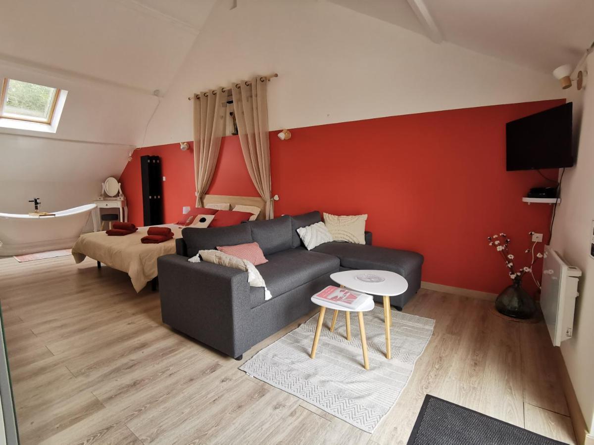 Bed and Breakfast Les Lits De L'Arz Malansac Esterno foto