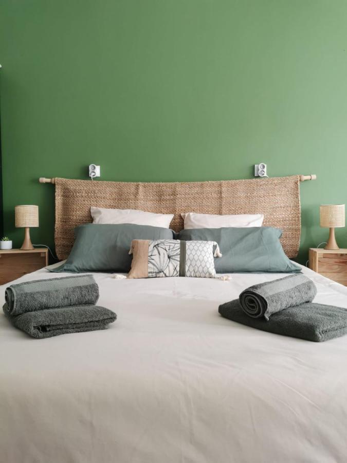 Bed and Breakfast Les Lits De L'Arz Malansac Esterno foto